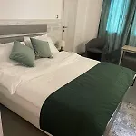 αφροδίτη *