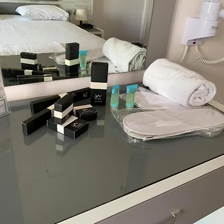 αφροδίτη فندق Neon Rysion