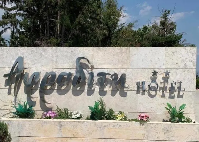 αφροδίτη * Neon Rysion