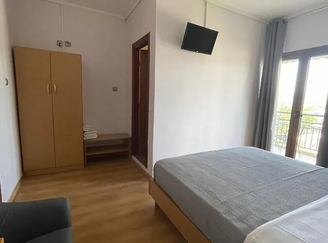 αφροδίτη Szálloda Néon Rýsion